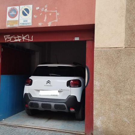 Wintowinrentals Coqueto Apartamento En El Centro De Málaga Kültér fotó