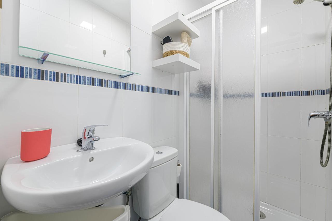 Wintowinrentals Coqueto Apartamento En El Centro De Málaga Kültér fotó