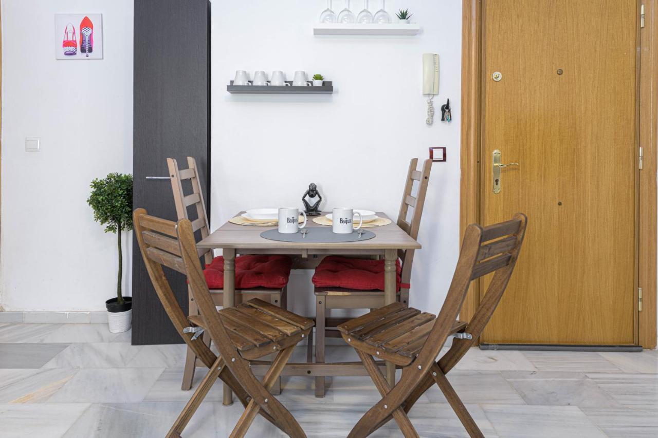 Wintowinrentals Coqueto Apartamento En El Centro De Málaga Kültér fotó